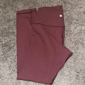 Mauve/pink Lulu lemon cropped leggings